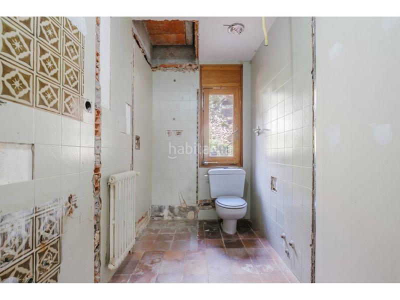 Foto a283e2a5-f715-4d09-afaf-2e071f0cfd62. House with heating parking in Matadepera