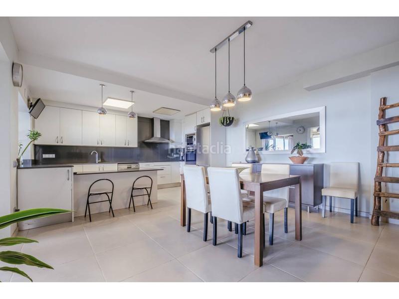 Foto bbd55324-a1a9-4f8d-bf3c-cc44ad4b088f. House with heating parking in Matadepera