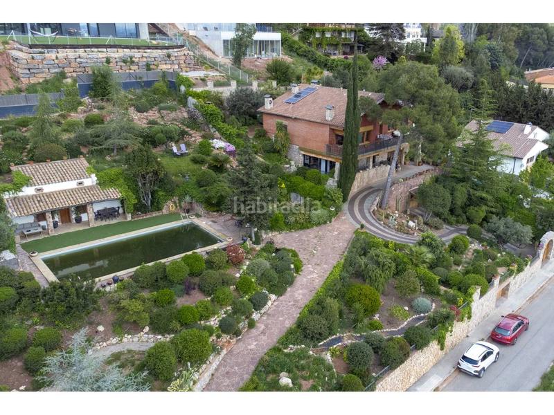 Foto e446a241-9ae9-4984-acb4-b6d921da596c. House with heating parking in Matadepera