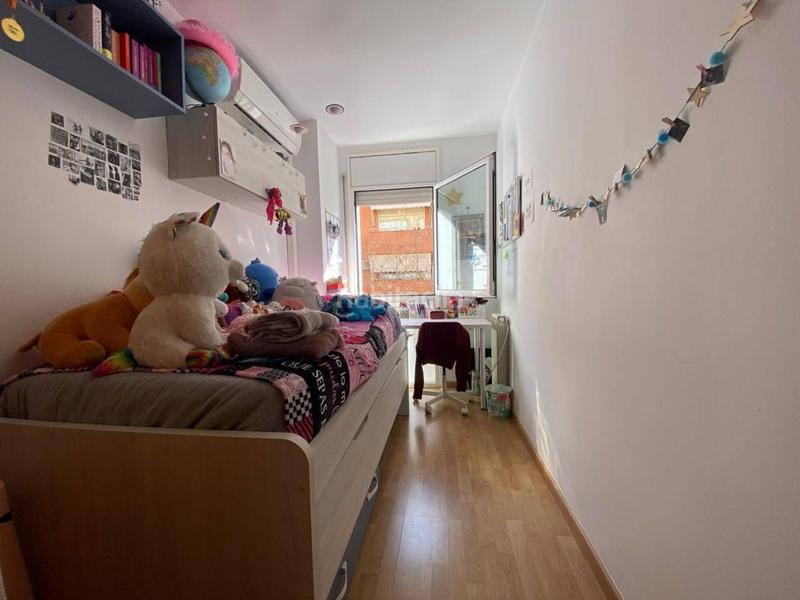 Foto dba2ed4f-8538-46a4-901a-42d65b948145. Appartamento con riscaldamento parcheggio piscina in Terrassa