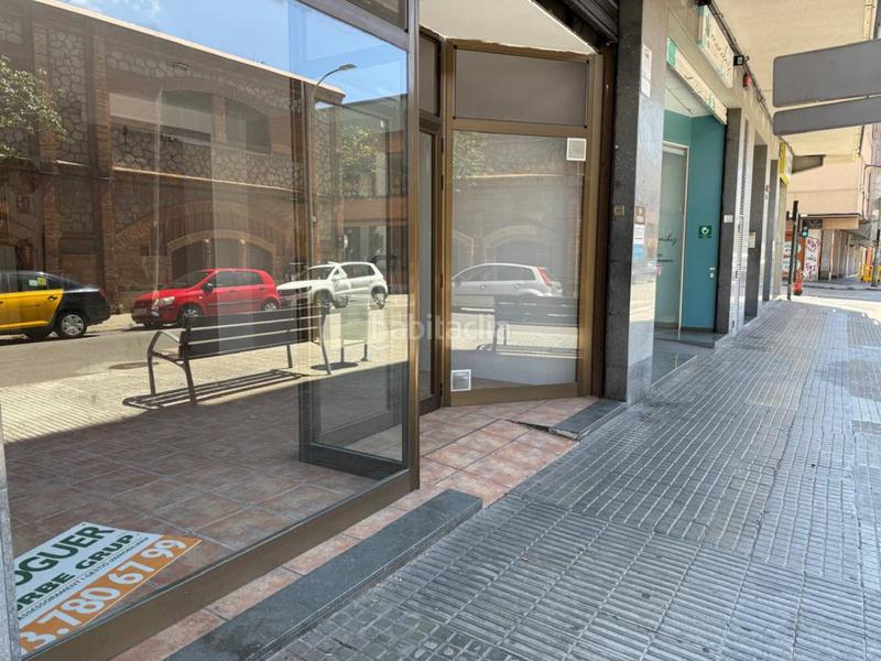 Foto 73ecd91c-a4c3-4a96-94d4-ee67f3341419. Local comercial local en venta en escoles en Plaça Catalunya - Escola Industrial Terrassa