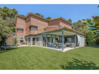 Casa a Matadepera. Torre de ensueño a tocar del pueblo.