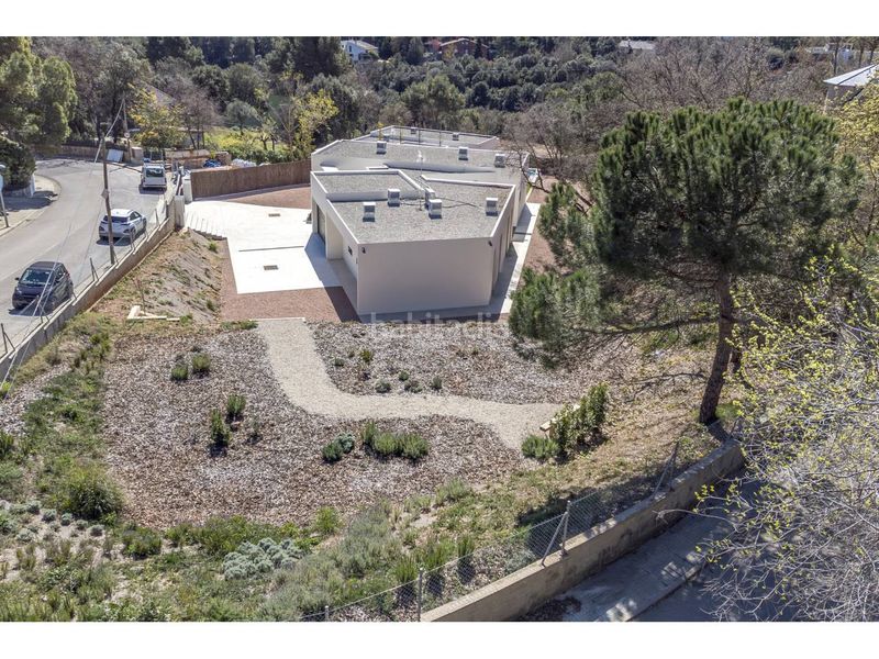 Foto d16ffbd0-9613-47d1-a05c-c10535c3e126. Casa amb calefacció aparcament piscina a Matadepera