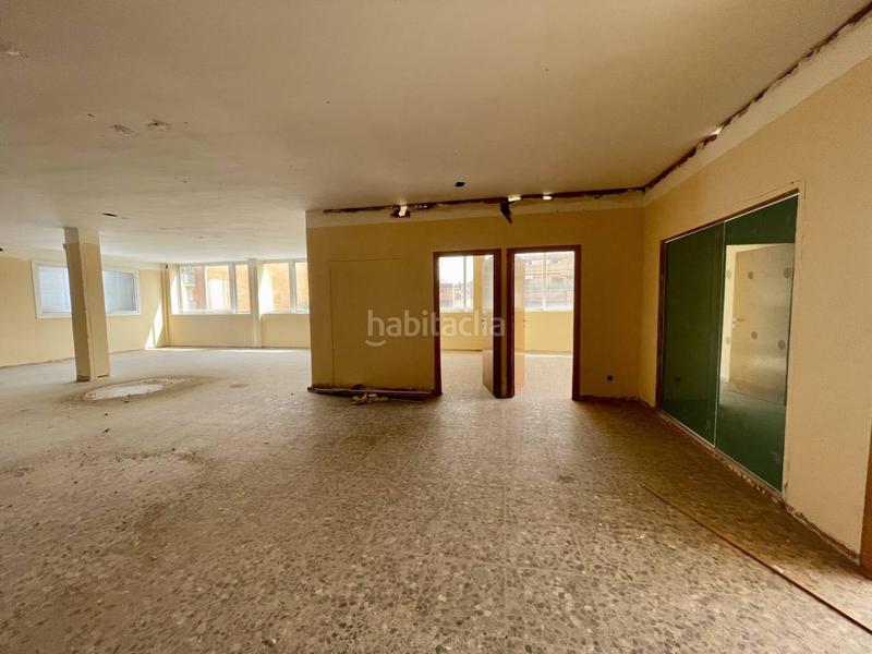 Foto 1a2ff1da-ebcc-4a7c-9b87-64952ec630e6. Alquiler oficina  en alquiler en sant pere08221 en Terrassa