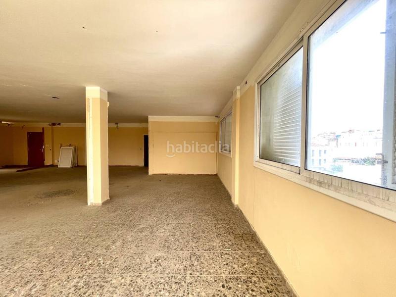 Foto 3b8d3691-b521-4364-a3ef-ea73731e27b8. Alquiler oficina  en alquiler en sant pere08221 en Terrassa