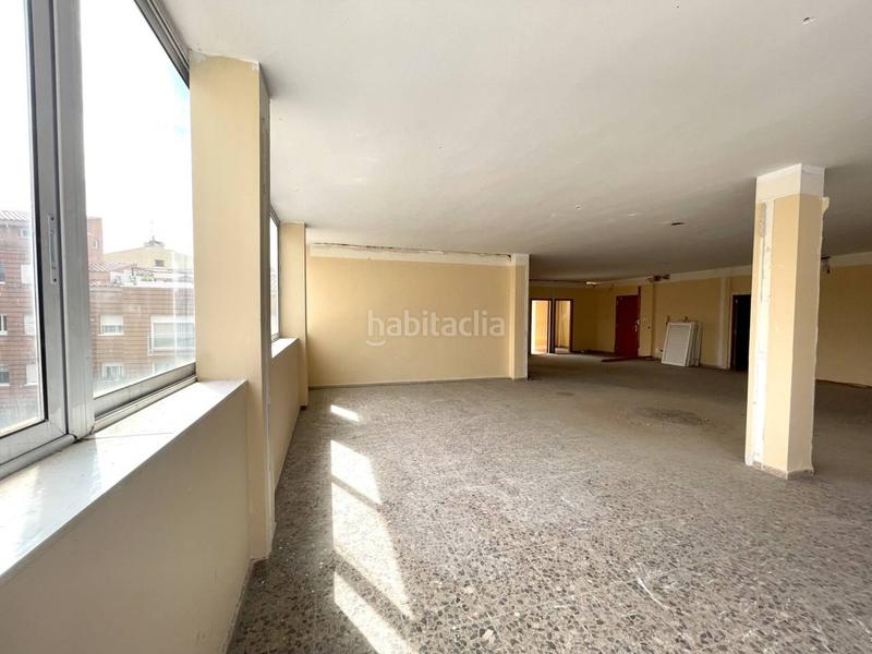 Foto 9af670a1-5913-46b5-afa9-553d77cd1807. Rent office space in Zona Esportiva Terrassa