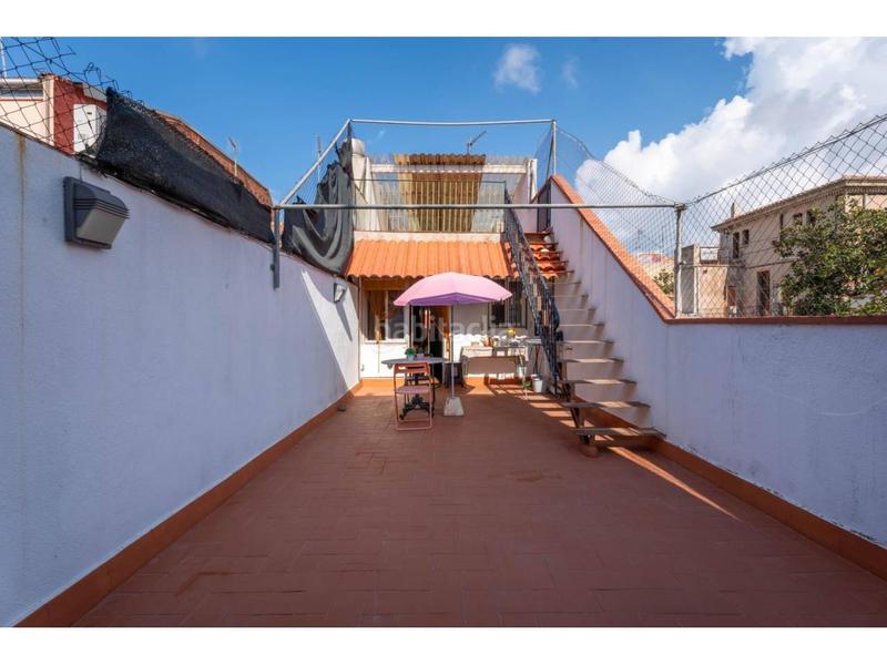 Foto b9133080-4717-4efc-8af3-fe7f21efab50. Haus mit heizung parking in Barri del Centre Terrassa