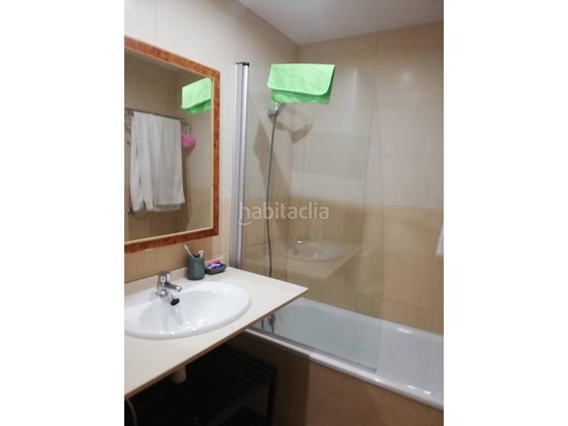 Foto b4f23fd9-2c7e-40f9-a064-6bdf5275db03. Location appartement avec chauffage parking dans Barri del Centre Terrassa