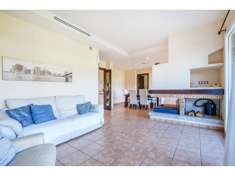 Foto ea0146bd-6430-441a-954f-d5dfdfeebb3c. Chalet avec chauffage parking dans Matadepera