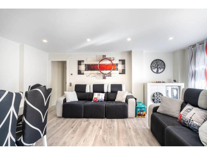 Foto 8b7cb923-e6c3-427b-8063-7f9520a07c5e. Appartement avec chauffage parking dans Cementiri Vell Terrassa