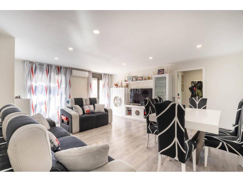 Foto db707d8b-9375-4b17-9fe3-d2193f3ebbc2. Appartement avec chauffage parking dans Cementiri Vell Terrassa