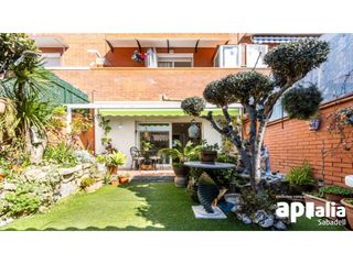 Casa a Calle Carrer Ibañez de Aldecoa