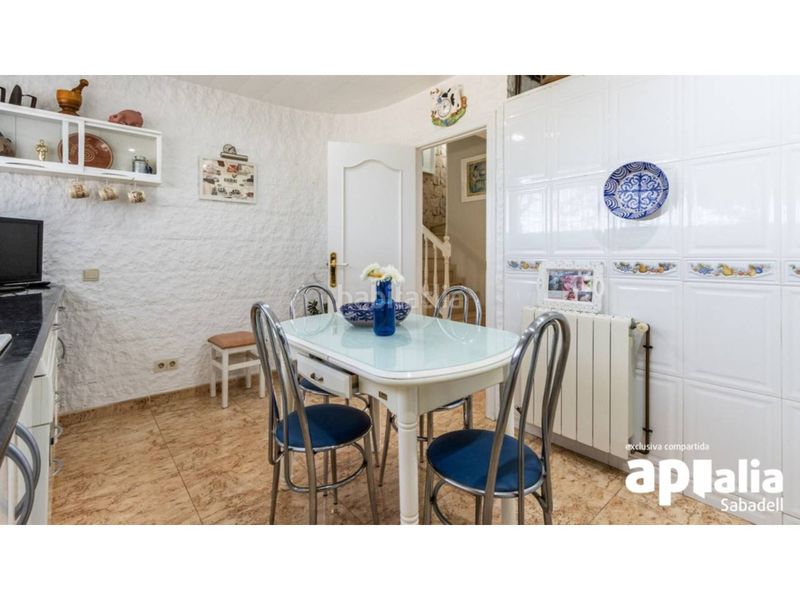 Foto 73c92459-87ce-4a60-8697-5c287b1738de. Casa amb calefacció aparcament a Les Arenes - La Grípia - Can Montllor Terrassa