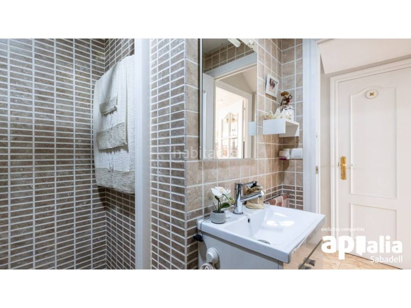 Foto a85c05d6-67a6-42d1-b098-73ed4c2ae902. Casa amb calefacció aparcament a Les Arenes - La Grípia - Can Montllor Terrassa