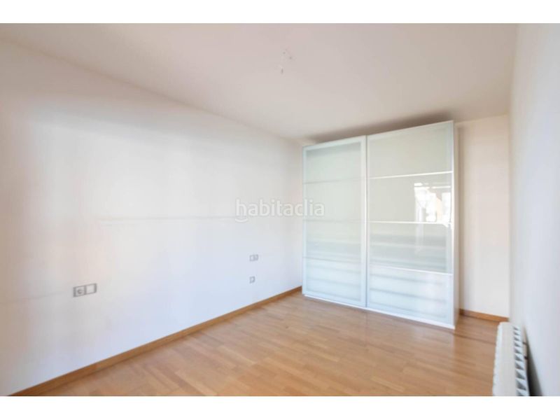Foto 6a928a28-c5c3-45bd-a8b6-82ad727e2153. Dúplex amb calefacció aparcament a San Pere Terrassa