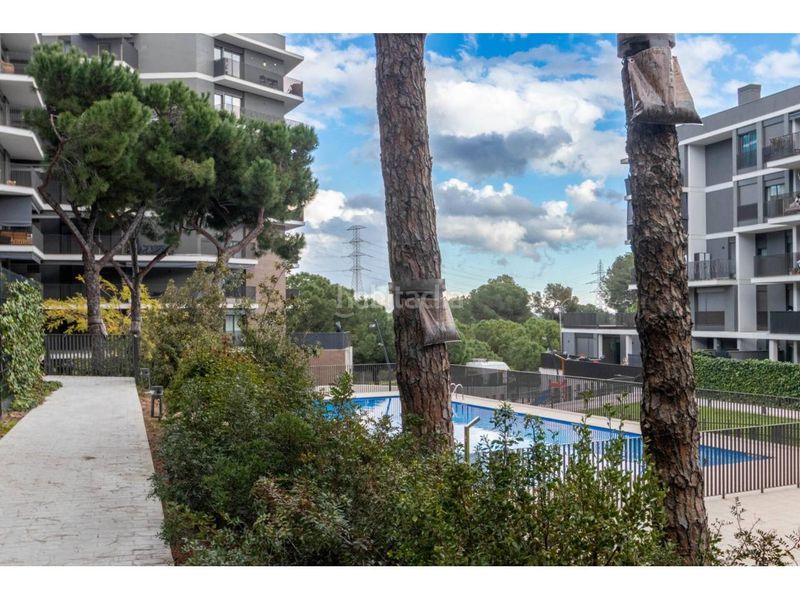 Foto a6a057d8-c6e3-4e33-a776-08f84b3dffa9. Pis amb calefacció aparcament piscina a Les Arenes - La Grípia - Can Montllor Terrassa