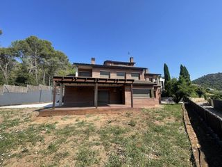 Miete Haus in Matadepera. Casa en alquiler en can  sola del raco
