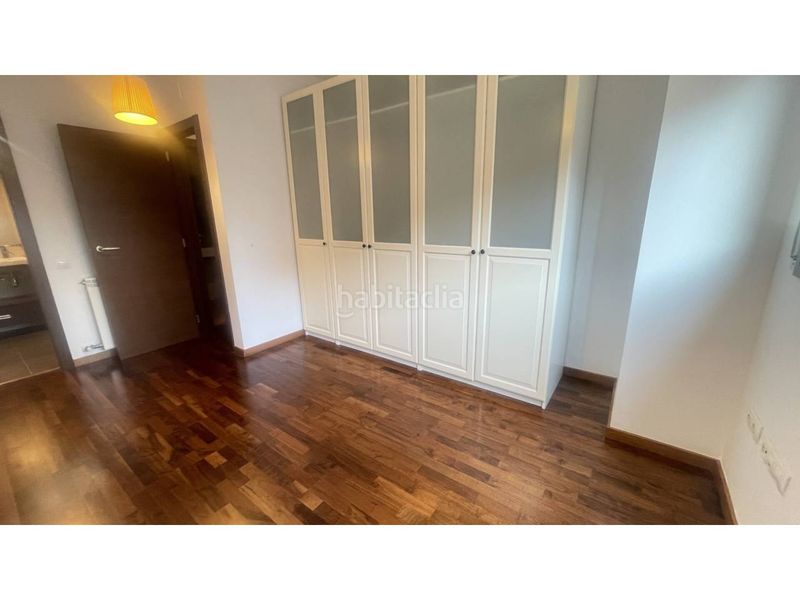 Foto 0335439b-3e4d-4f7f-acfd-67a64805dee9. Apartament amb calefacció aparcament a Sant Pere Nord Terrassa