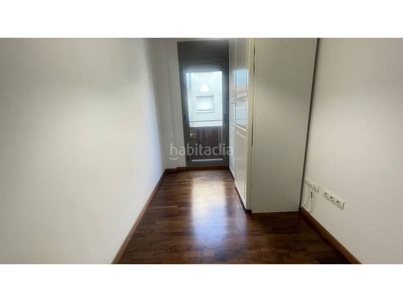 Foto 717c9e0c-3def-43b7-8766-3e85e1be3b88. Apartament amb calefacció aparcament a Sant Pere Nord Terrassa