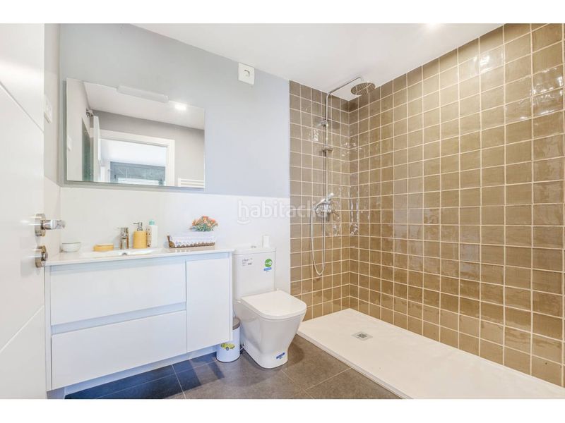 Foto e9250e5a-9fd5-4566-8e1b-8676135a3330. Casa amb calefacció aparcament piscina a Matadepera