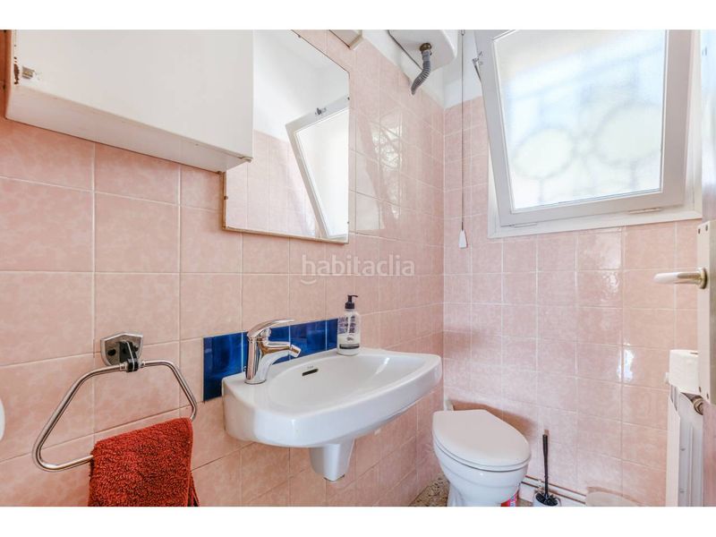 Foto 49335f50-fe15-4c7e-a6de-0e61f44052dc. Casa amb calefacció aparcament piscina a Matadepera
