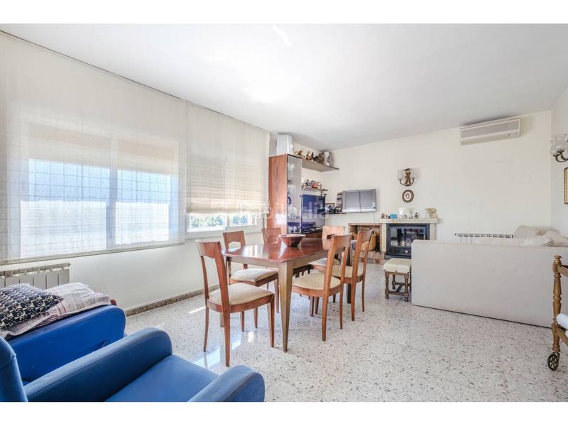 Foto faebef0e-1000-4333-8b6b-30a72169a497. Casa amb calefacció aparcament piscina a Matadepera