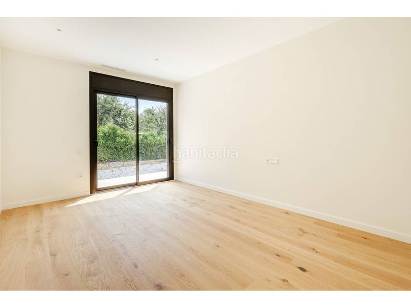 Foto f4737dba-8daa-4ac0-bc21-39e2512db3fa. Casa amb calefacció aparcament piscina a Matadepera