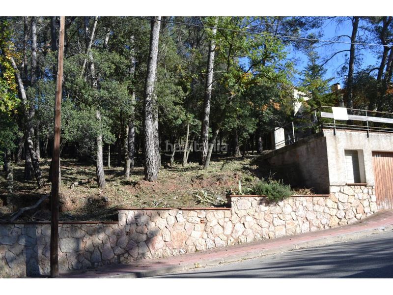 Foto 385095ae-d0d6-4b69-94e2-18008fea550b. Finca rústica terreno edificable en una ubicación privilegiada a tocar de la escola montcau en Matadepera
