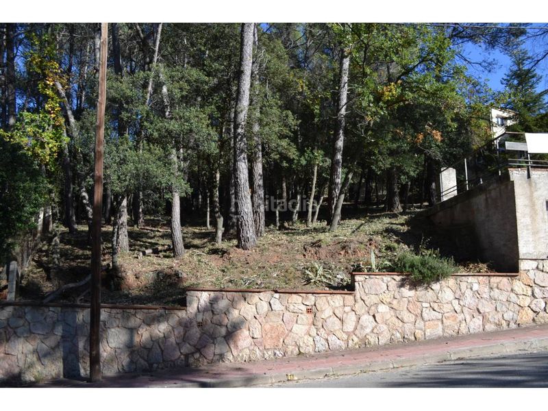 Foto bce66d35-e1bd-4370-bd6d-8e0c48bb7bc6. Finca rústica terreno edificable en una ubicación privilegiada a tocar de la escola montcau en Matadepera