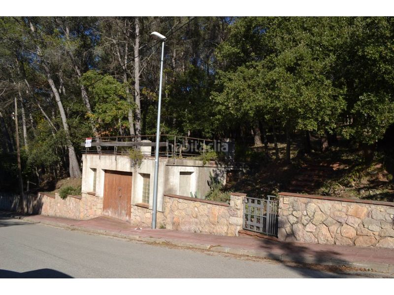 Foto e61e961f-5ff3-4bbc-8e00-3c3fb0fd0370. Finca rústica terreno edificable en una ubicación privilegiada a tocar de la escola montcau en Matadepera