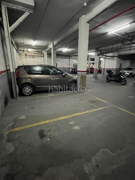 Foto 7cae9d8d-66eb-4e96-bab1-6a5f17e87226. Car parking in carretera d'esplugues 126 in La Gavarra Cornellà de Llobregat