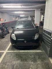 Autoparkplatz in Carrer d'antoni gaudí 7
