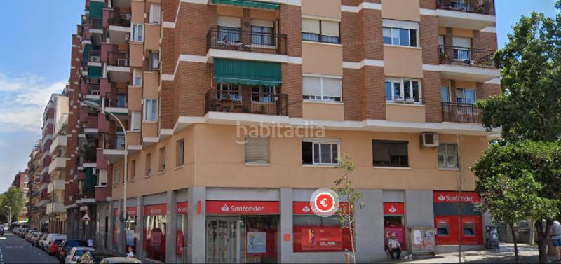 Foto 161075ed-4386-4241-8a1a-09c36e0b4035. Autoparkplatz in El Clot Barcelona