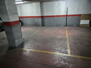 Parking voiture dans Carrer de narcs monturiol 15. Se vende plaza de parking en viladecans  calle narcs monturiol