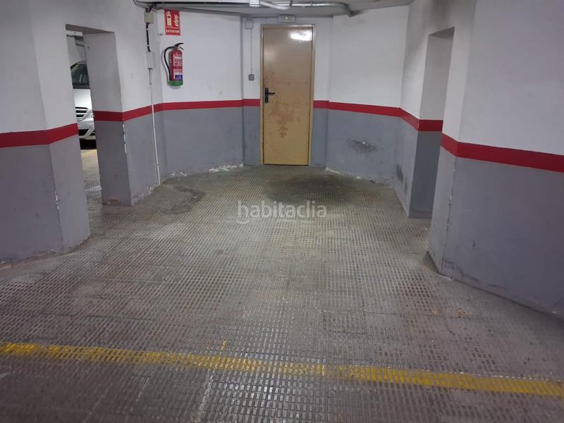 Foto 92ebb283-5705-4fc6-8fcd-a476c25d5ae2. Posto auto in carrer de viladomat 3 in Sant Antoni Barcelona