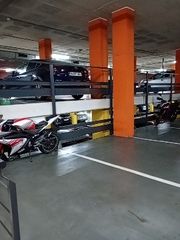 Parking coche en Carrer de bellavista 47. Cerca metro de llefia