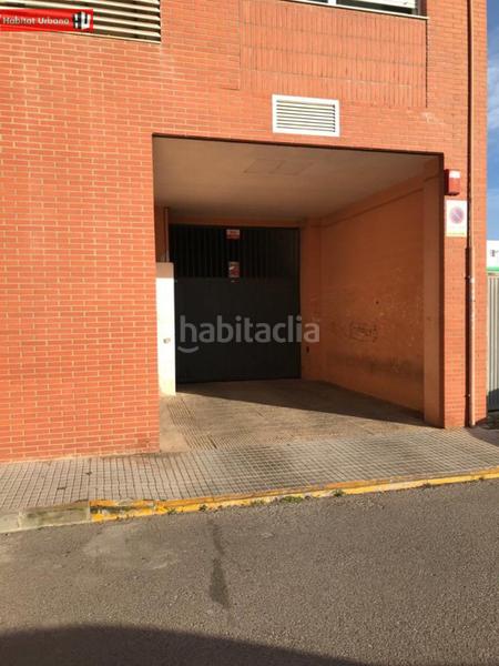 Foto 45faf468-75c2-4375-9b41-038c93dc16e3. Autoparkplatz in Centro Almazora / Almassora