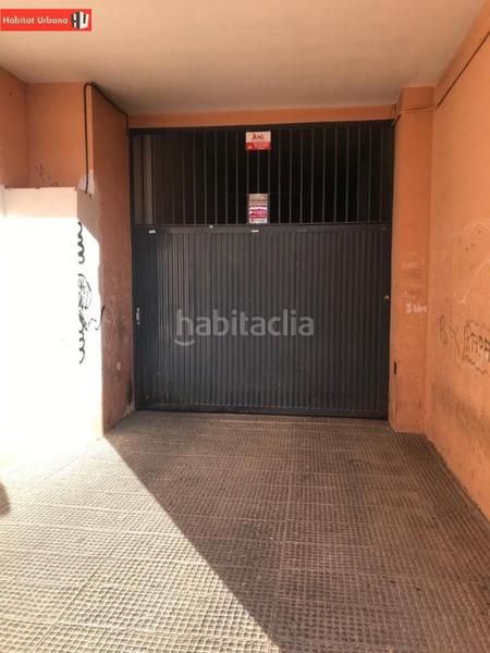 Foto f1ddfa51-ea35-4c28-b9e2-55cd3b79c679. Autoparkplatz in Centro Almazora / Almassora