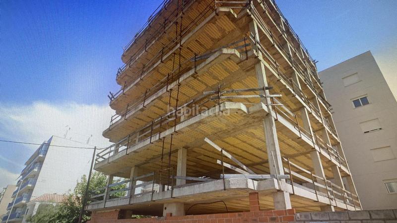Foto a19b7ee9-4fe0-4159-8b4a-9d57487cfa83. Edificio excelente construcción a la venta en Nules
