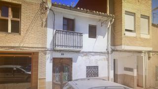 Casa a Almenara. Excelente casa a la venta