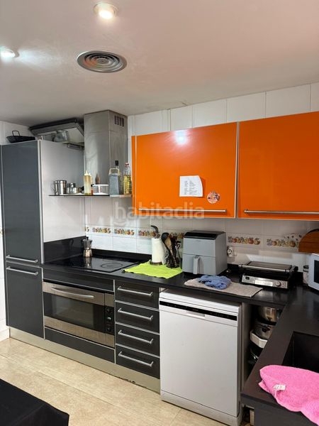 Foto 5c9c0c8a-615f-42b3-9abf-fffe1c6cc18c. Casa adossada a Chilches
