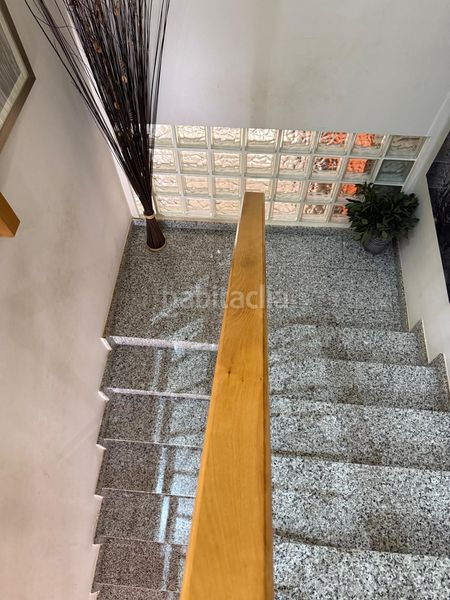 Foto b44bb8d3-7dfd-4b34-9ff7-35d7d04e9d80. Casa adossada a Chilches