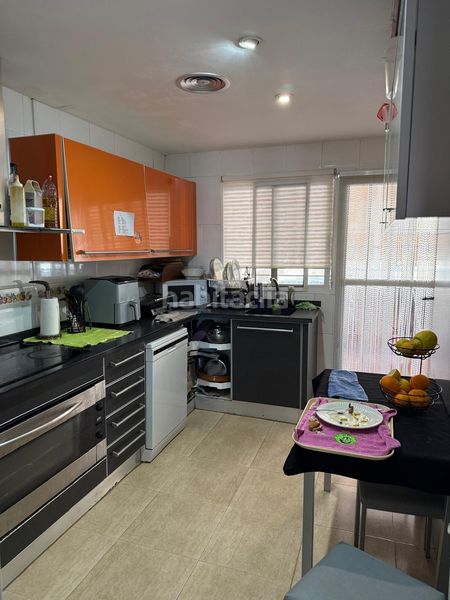 Foto eef3d06b-45f0-4e69-b3d7-d6b1df855c8d. Casa adossada a Chilches