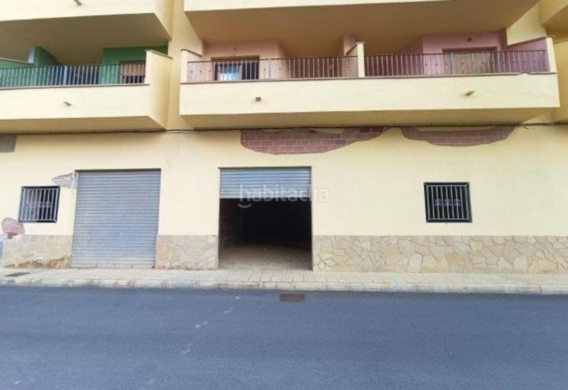 Foto f86263bf-3e46-44a8-bedf-1daf728fc3ce. Local comercial a Suera