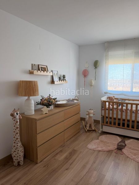 Foto 2e4aef4a-0595-468e-b58e-3f920d1227e2. Pis amb aparcament a Centro Almazora / Almassora