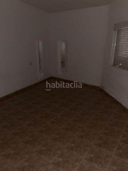 Foto 779fdefb-c3a3-40ac-a7a3-db772fd289ec. Pis a Centro Almazora / Almassora