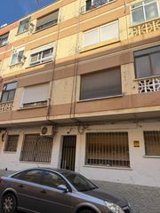 Appartement  Calle don juan de austria 35. Excelente piso a la venta