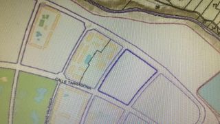 Terreno residencial en E urbanización panoràmica. Excelente parcela en venta