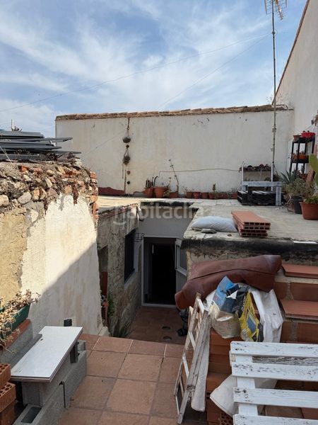 Foto d8568586-a5da-4c7a-a94b-2c5cec4e3aeb. Casa a Centro-El Castillo Sagunt
