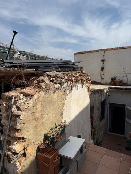 Foto e695bbea-a483-4880-8770-a86803b680f0. Casa a Centro-El Castillo Sagunt